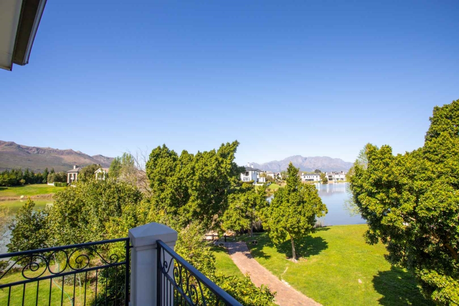 4 Bedroom Property for Sale in Val De Vie Estate Western Cape